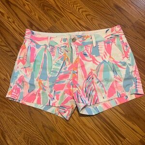 Lilly Pulitzer Colorful Leaf Print Women's Shorts